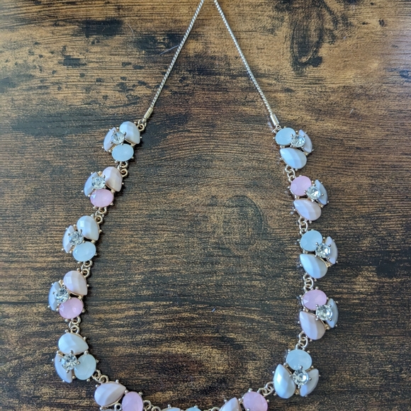 Lane Bryant Adjustable Sliding Pastel Fashion Necklace - Picture 2 of 2